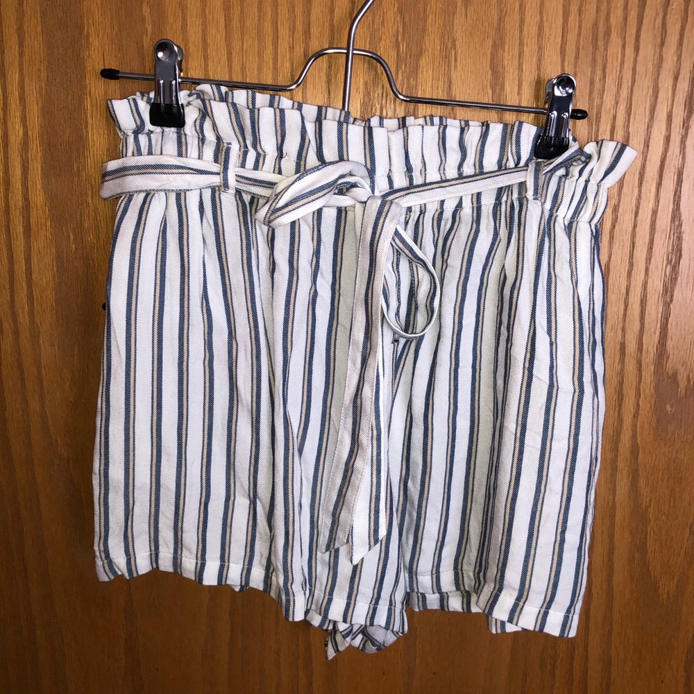Hollister shorts
